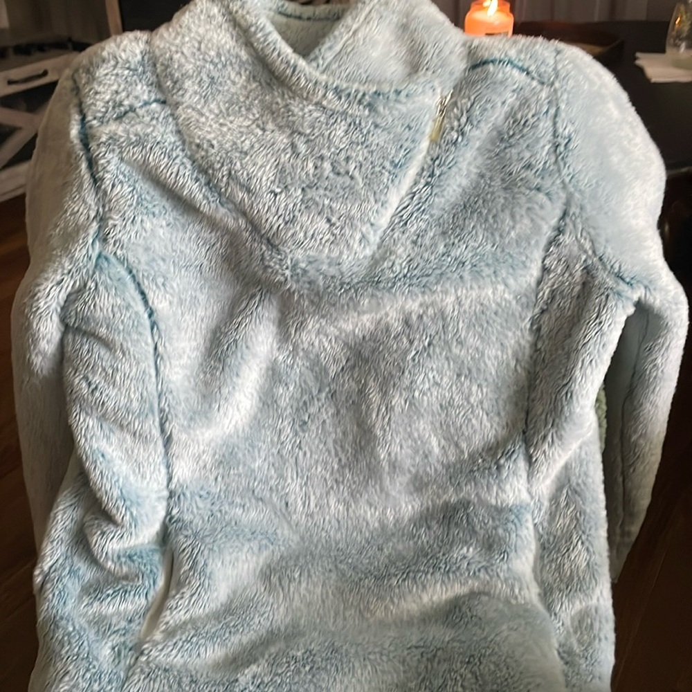 Pullover by at John’s bay size s